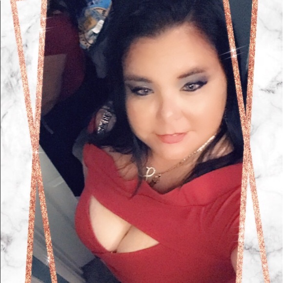 Meet your Posher, Angela - Picture 8 of 16